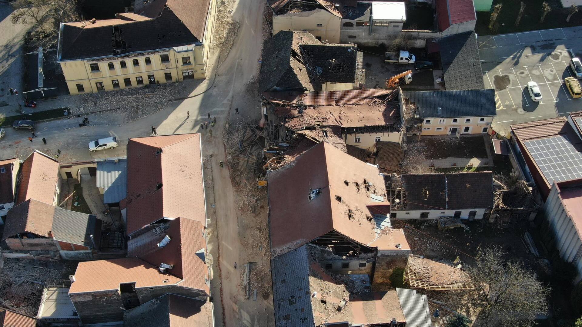 Strašne scene iz Petrinje - slika 5